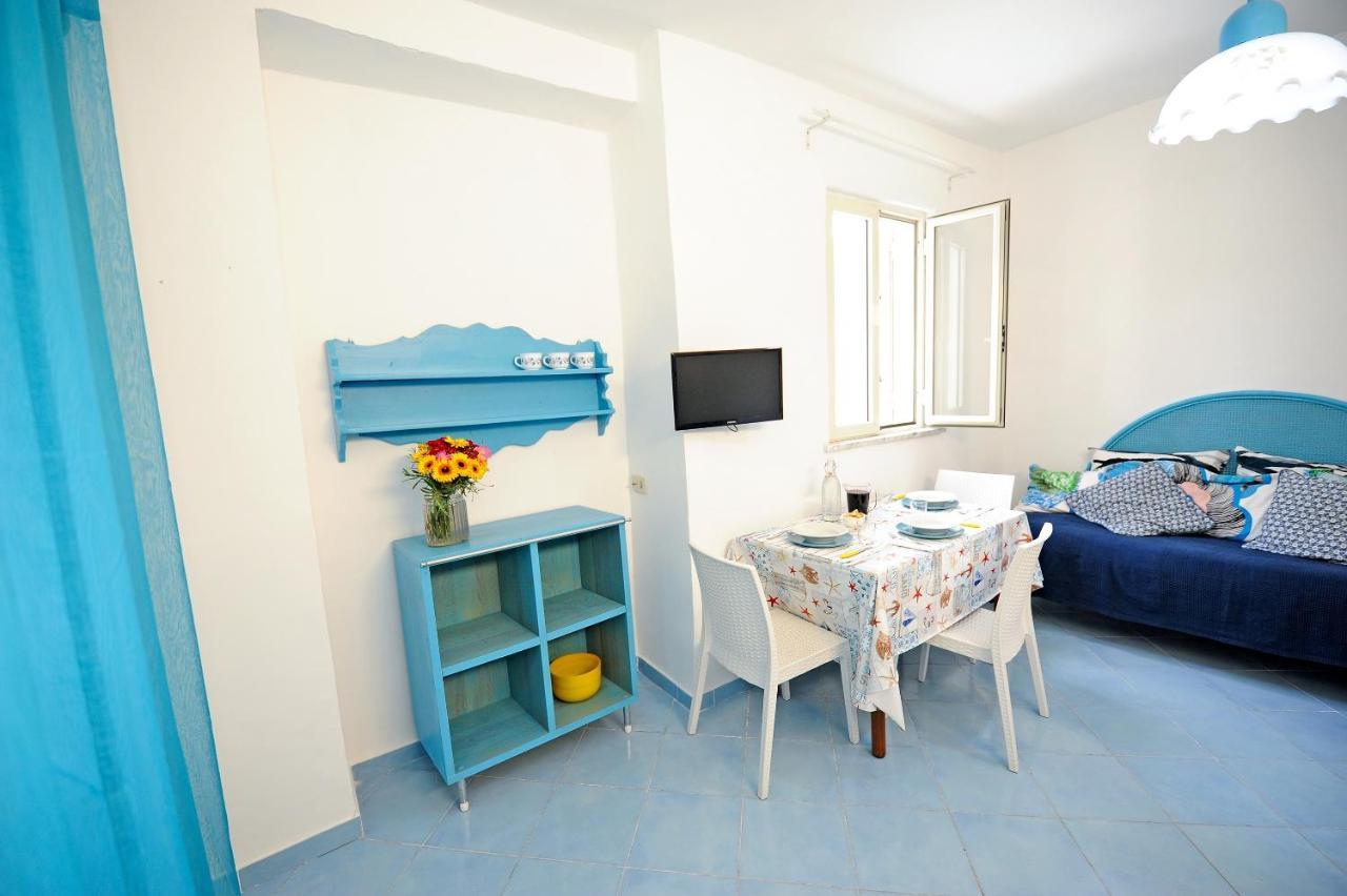 Le Querce Villa Procida Bagian luar foto