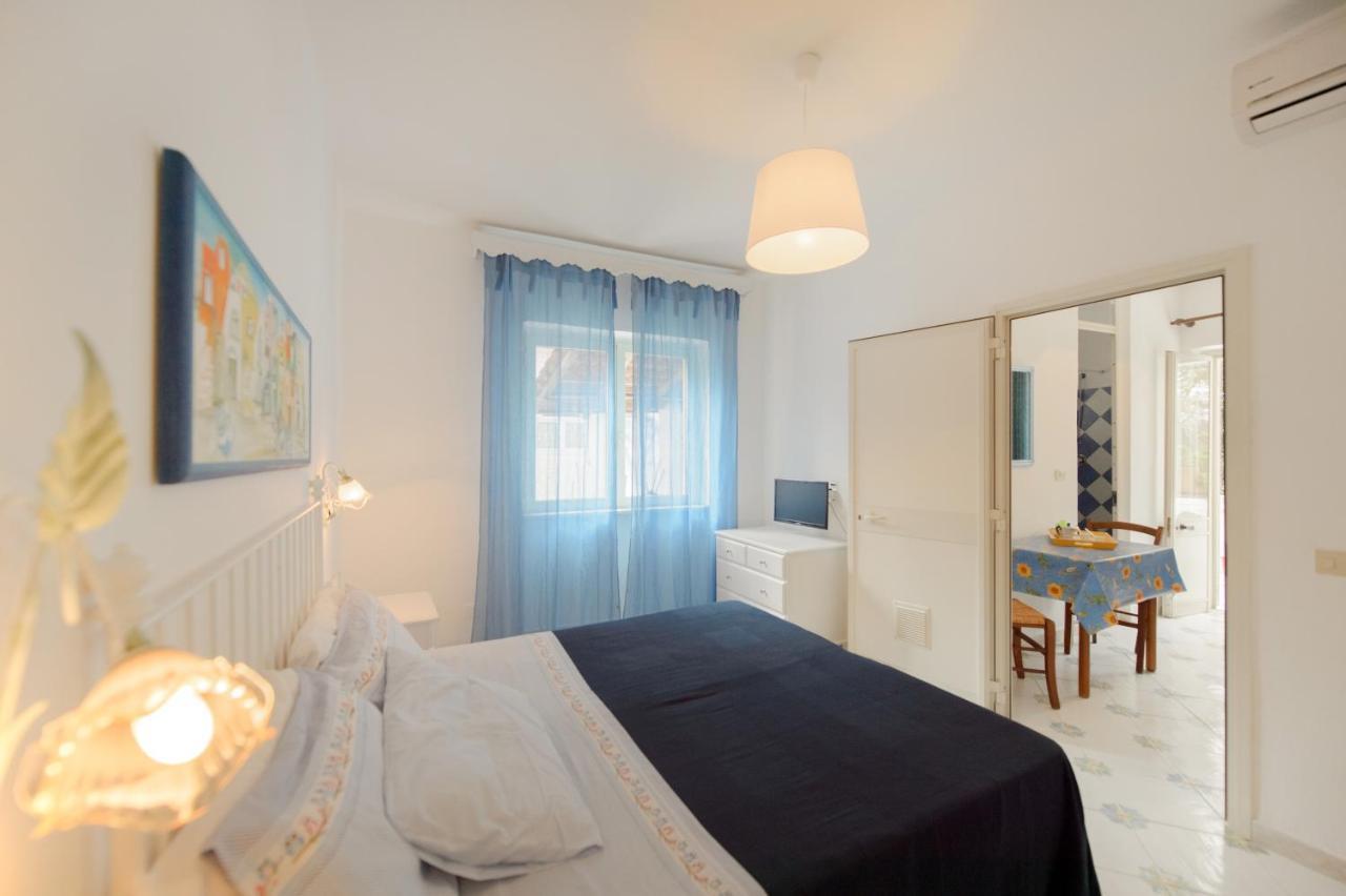 Le Querce Villa Procida Bagian luar foto